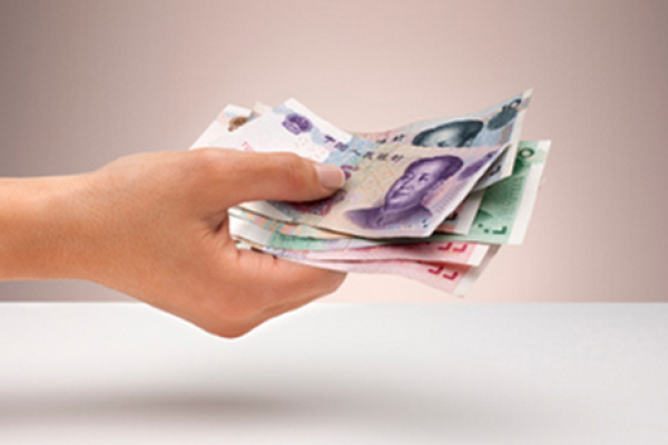 女人梦见死去的人给钱好不好