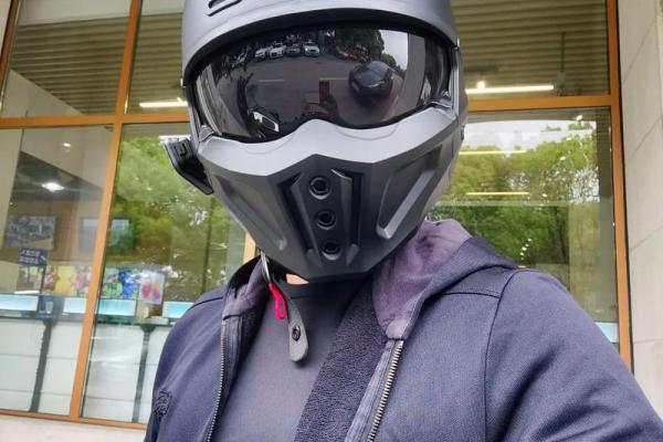 男人梦见骑摩托车是什么意思